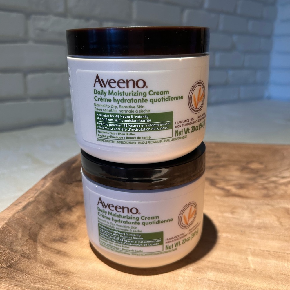 Aveeno Daily Moisturizing Cream with Prebiotic Oat Shea Butter, 20 oz Lot Of 2